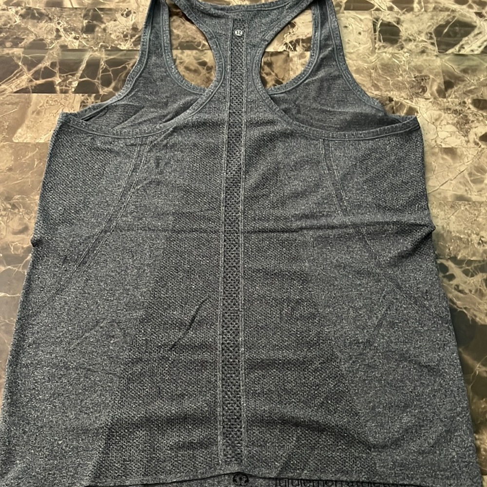 Lululemon swiftly tech racerback tank